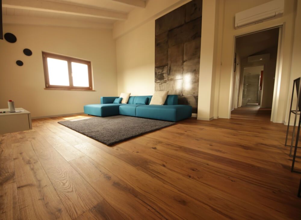 Differenze tra parquet massello e prefinito: quale conviene davvero?